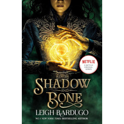Shadow and Bone - book 1 Shadow and Bone - book 1