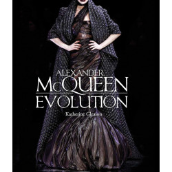 Alexander McQueen: Evolution