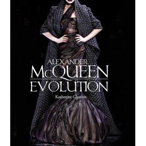 Alexander McQueen: Evolution