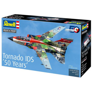 Сглобяем модел Revell Военни: Изтребител Panavia Tornado IDS, 50-та годишнина